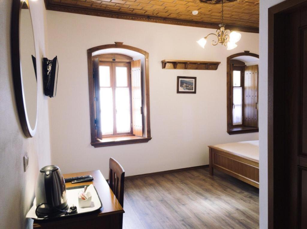 Argjiro Traditional Gjirokaster Ngoại thất bức ảnh